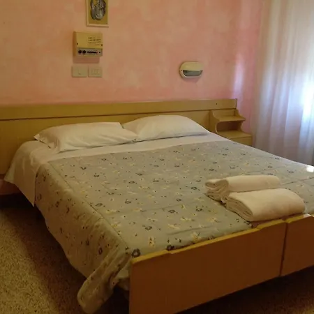 Отель Suisse Кьянчано-Терме