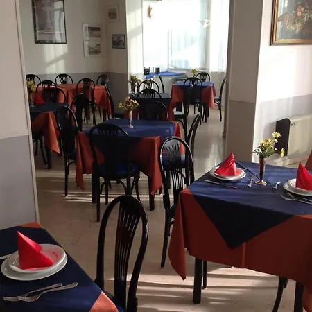 Hotel Suisse 3*